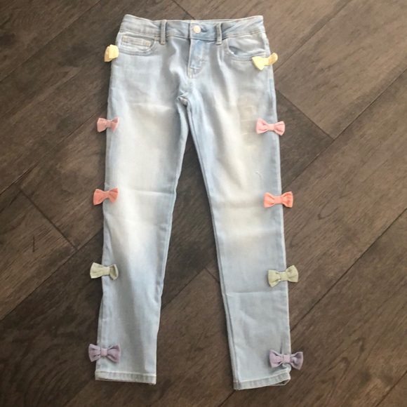Vervet Wolf N Crane Plus Mid Rise Raw Hem Crop Skinny Jeans Medium / 14